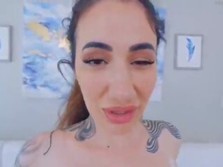 Arabelle Raphael brings her huge boobs back to Jugs for Wiener kisses