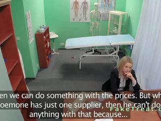 Blonde saleswoman fucked in fake hospital